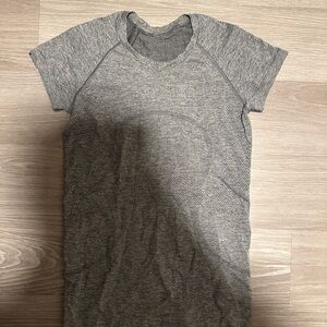 Lululemon swiftly tech full length- size 6